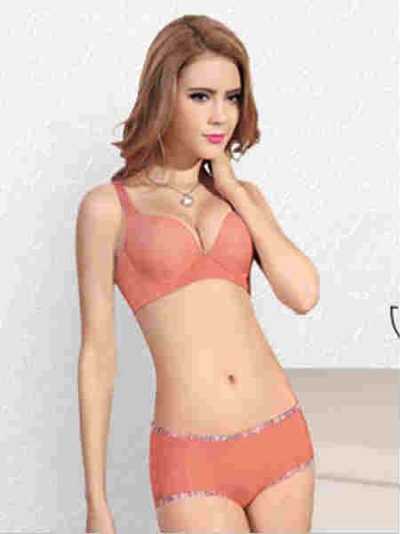 柯诗怡文胸内裤