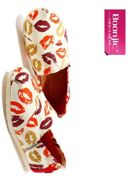 泊恩捷2019春夏装鞋子