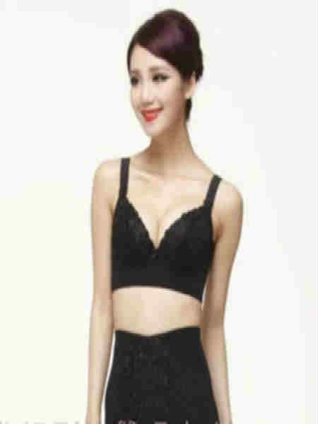 泰丽·戈妮内衣