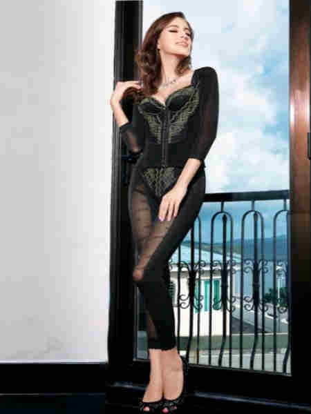 泰丽·戈妮内衣