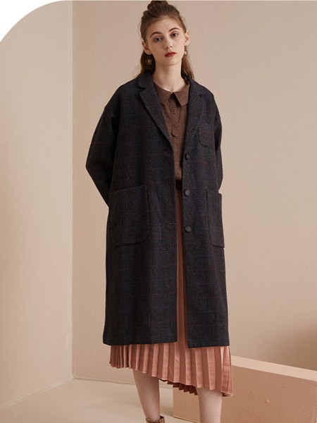 星期四2019秋冬装女装