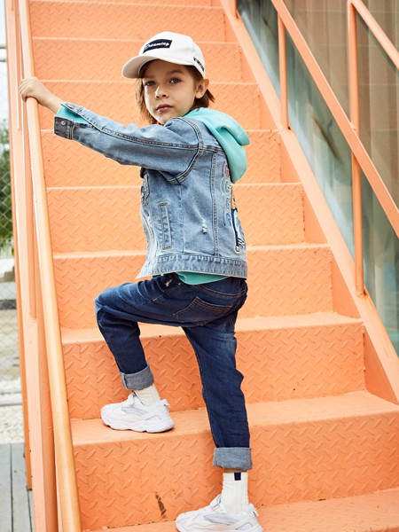 暇步士2020春夏装童装