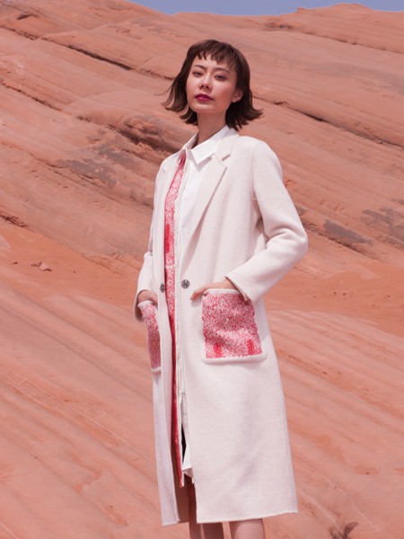 禾文阿思2019秋冬装女装