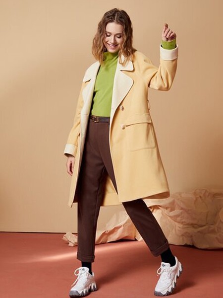 U女装2020秋冬季黄色纯色外套