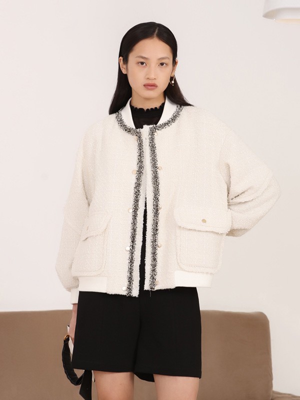 芊之美2020秋冬季白色宽松外套