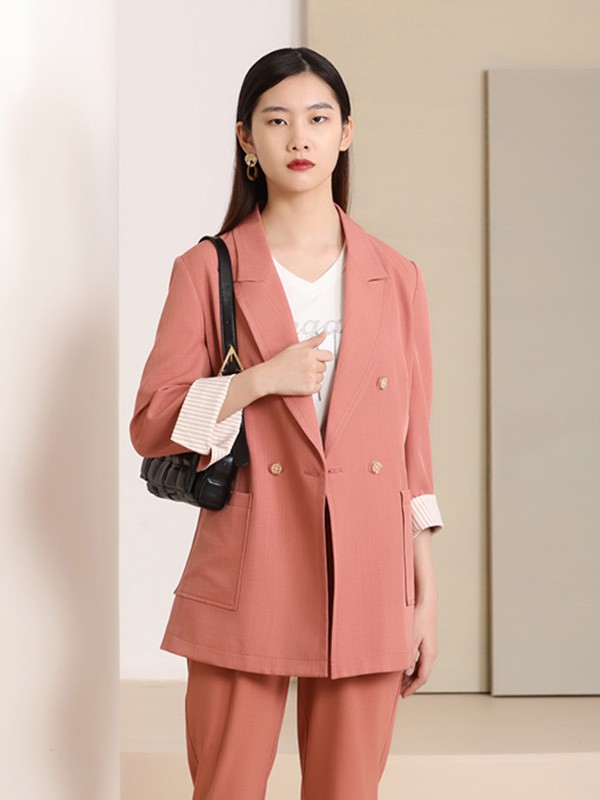 芊之美2020秋冬季粉色宽松西装