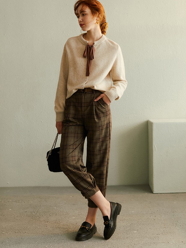 veraveins2020秋冬季米色带毛领针织衫