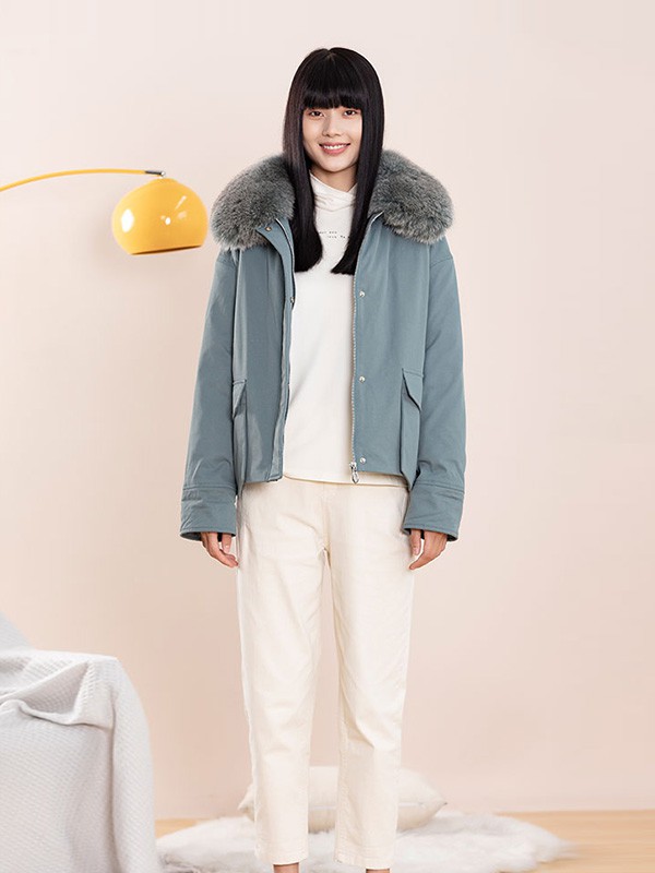 片断女装2020秋冬季蓝色带毛领外套