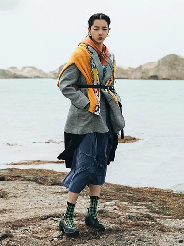 幻走女装2020秋冬季灰色宽松外套