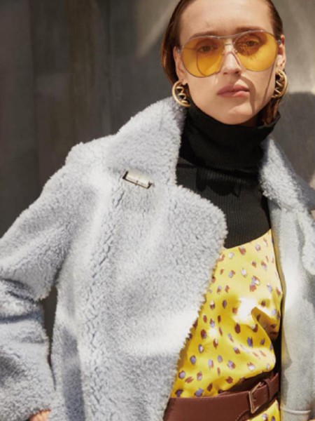 E+vonuol2020秋冬季灰色纯色外套