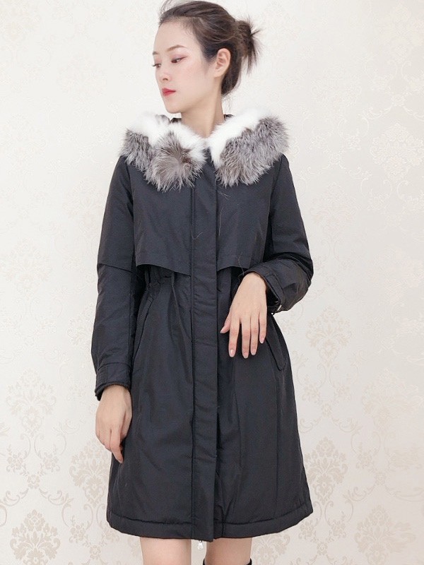 木帛2020秋冬季黑色带毛领棉服