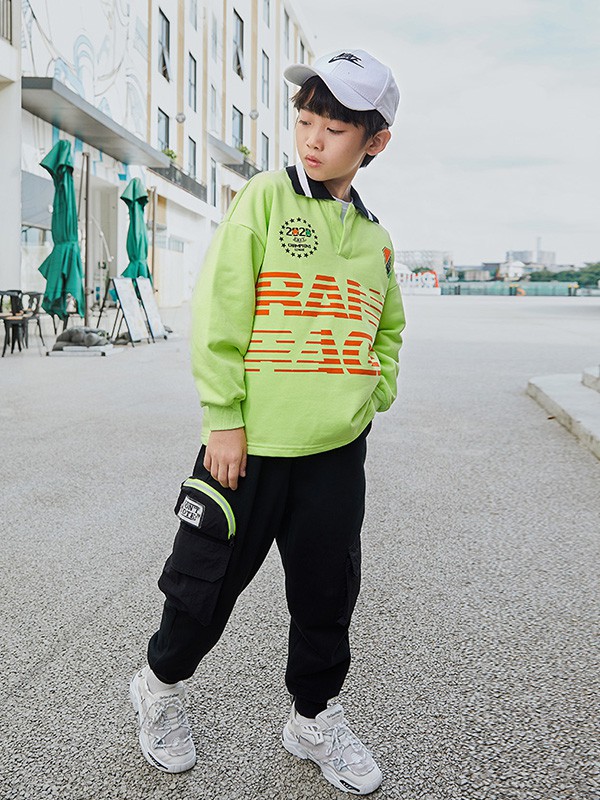 HohTot2020秋冬季绿色印花上衣