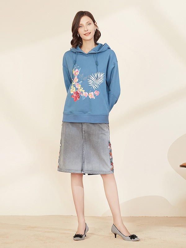 沐兰2020秋冬季蓝色印花卫衣