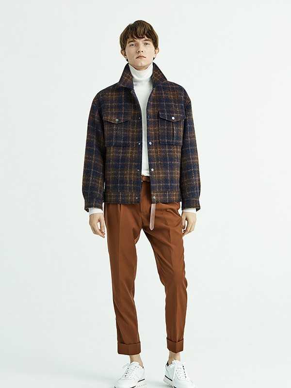 非城2020秋冬季藏蓝色格子外套