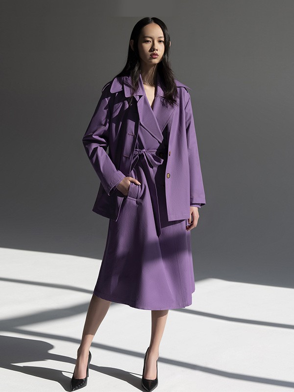 鄂尔多斯2020秋冬季紫色收腰连衣裙