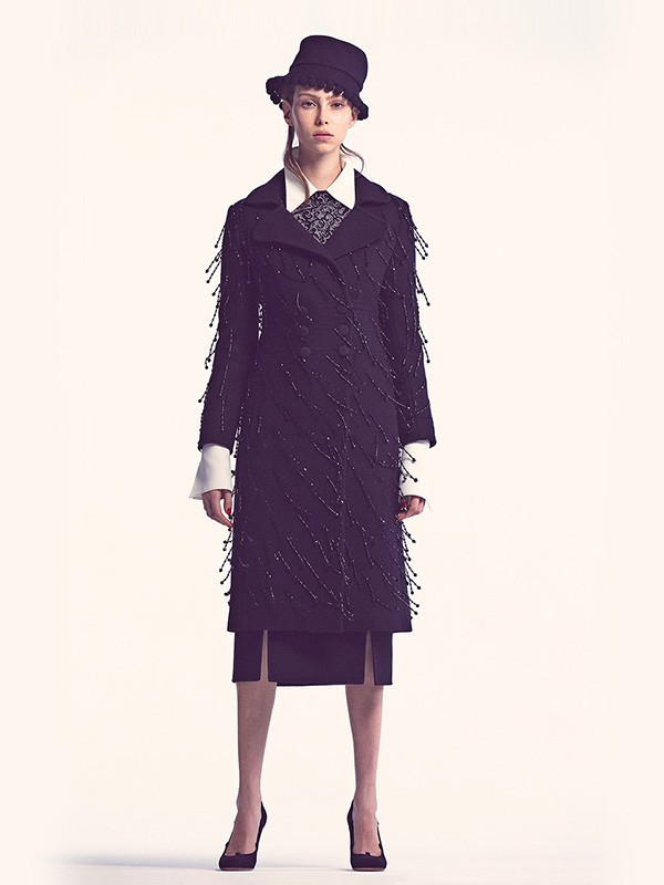 鄂尔多斯2020秋冬季藏蓝色流苏大衣