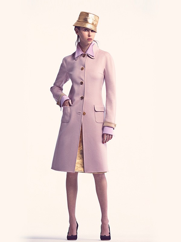 鄂尔多斯2020秋冬季粉色宽松大衣