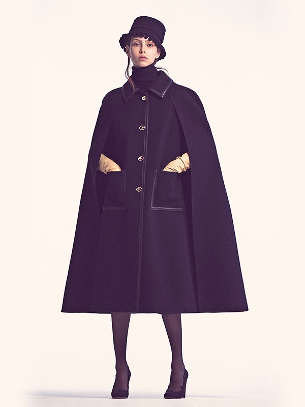 鄂尔多斯2020秋冬季藏蓝色宽松大衣