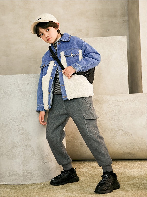 植木2020秋冬季蓝色拼接外套