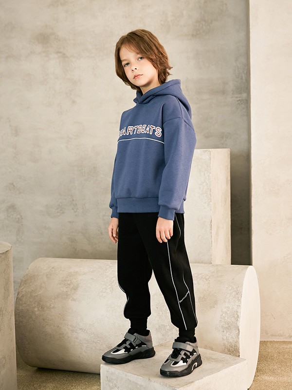 植木2020秋冬季蓝色连帽卫衣