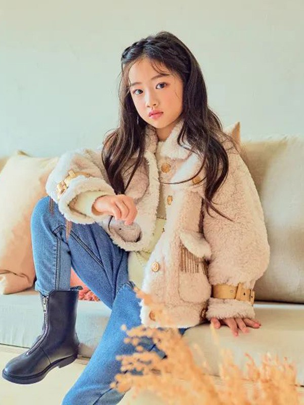 宝儿宝2020秋冬季卡其色宽松外套