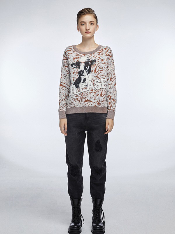 尤缇2020秋冬季咖啡色图案毛衣