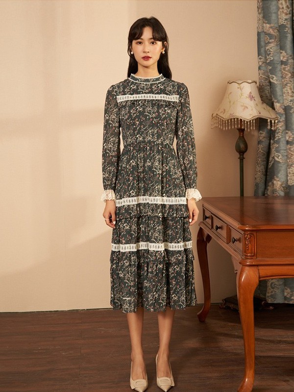 固执女装2020秋冬季绿色印花连衣裙