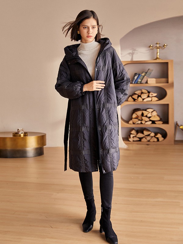 罗衣女装2020秋冬季黑色连帽羽绒服