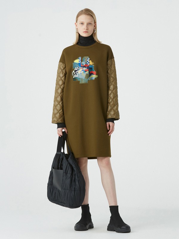 玛丝菲尔2020秋冬季绿色印花卫衣裙