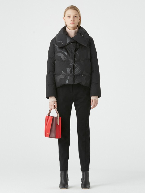 玛丝菲尔2020秋冬季黑色纯色羽绒服