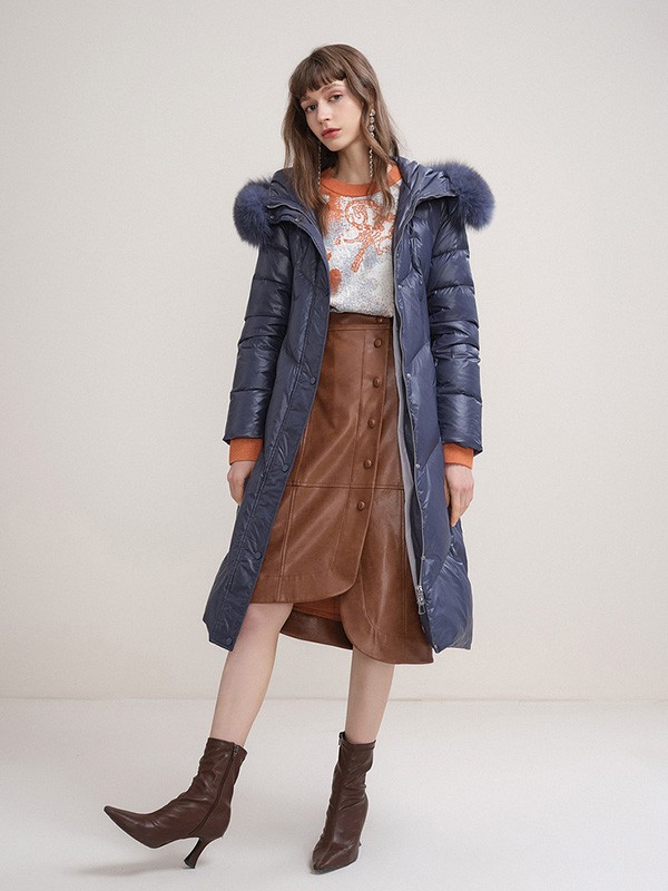可可尼女装2020秋冬季蓝色带毛领羽绒服