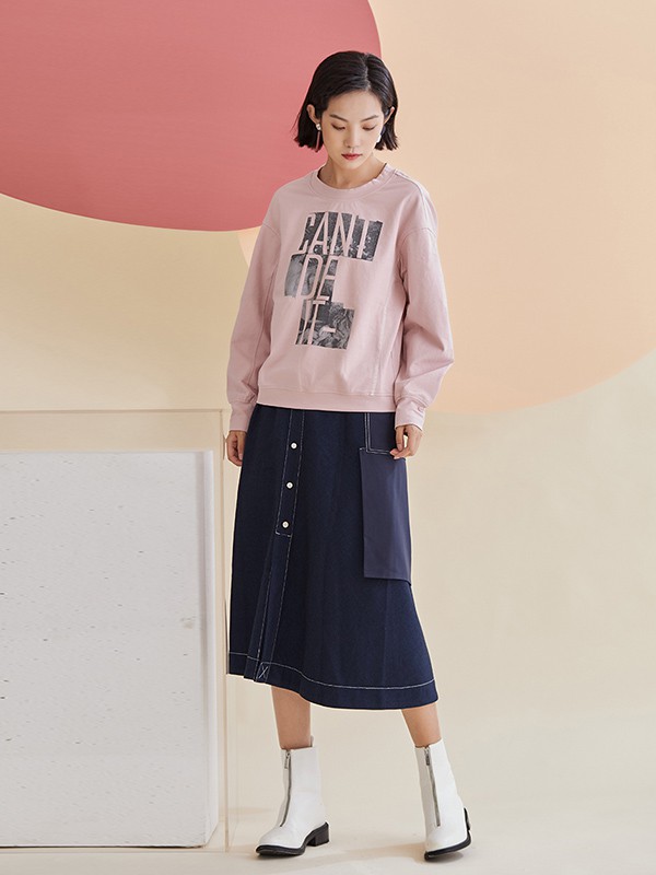 衣魔得思女装2020秋冬季粉色印花卫衣