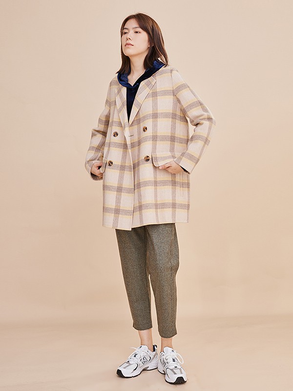 衣魔得思女装2020秋冬季杏色格子大衣