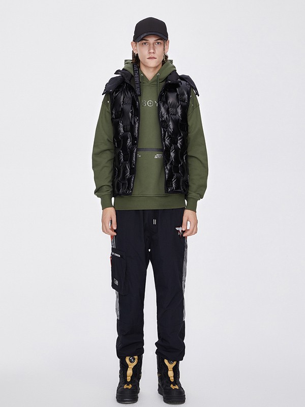 BoyLondon2020秋冬季黑色连帽马夹