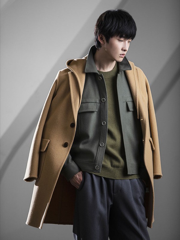 MJU:T男装2020秋冬季卡其色纯色大衣