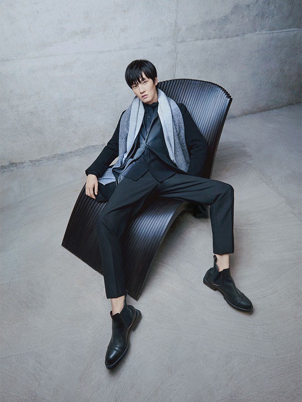 玛丝菲尔2020秋冬季黑色纯色大衣