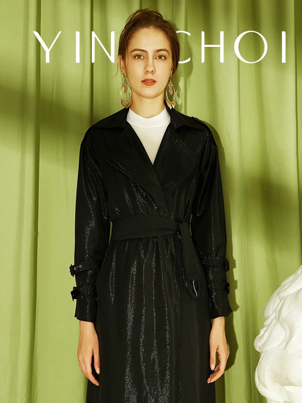 千颖2020秋冬季黑色亮面外套