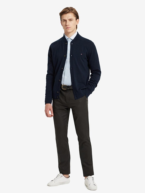 汤米·希尔费格2020秋冬季藏蓝色纯色针织衫