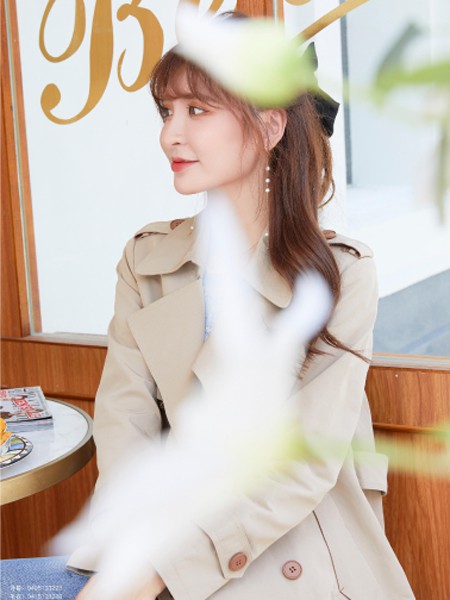 莉雅莉萨2020秋冬装女装