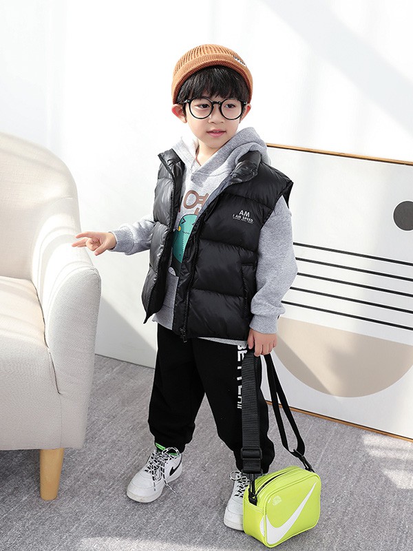 多多家2020秋冬季黑色宽松马夹