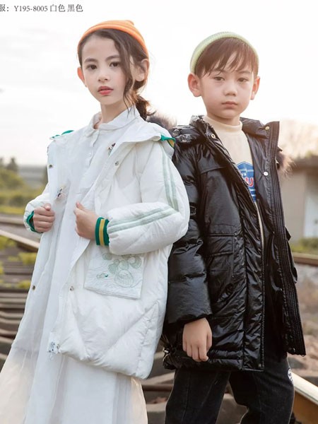 羽成扉2020秋冬装童装