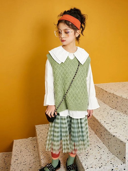 麦哈·派2020秋冬季绿色纯色马夹