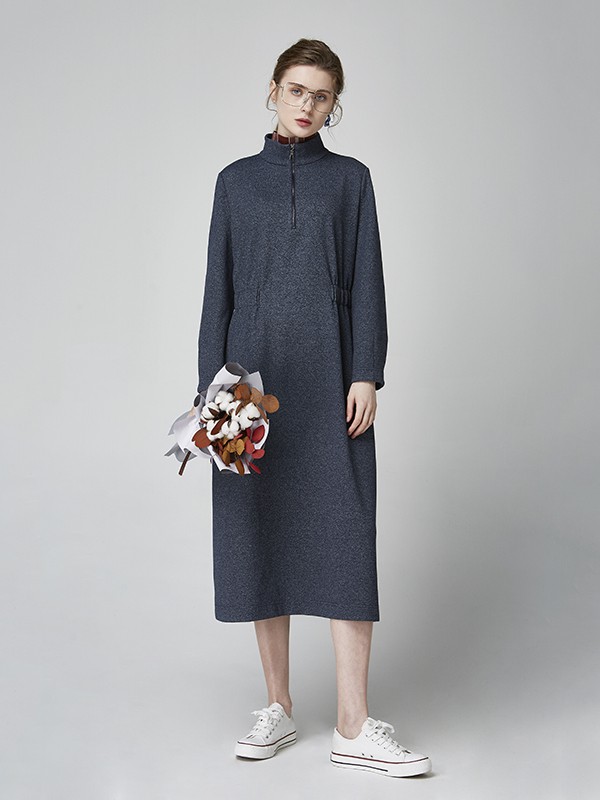 墨曲2020秋冬季灰色长款连衣裙