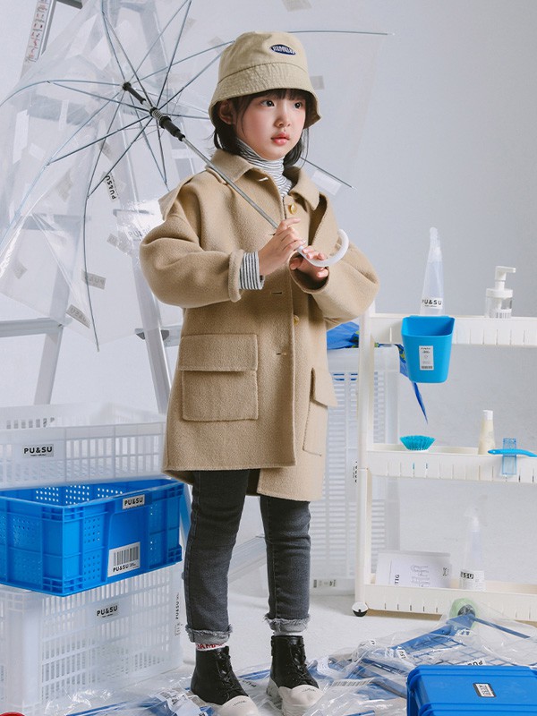 朴与素童装2021春夏季卡其色纯色大衣