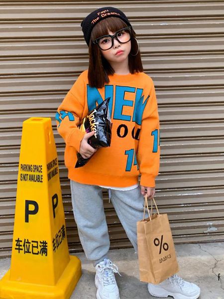 法语2020秋冬季橙色字母外套