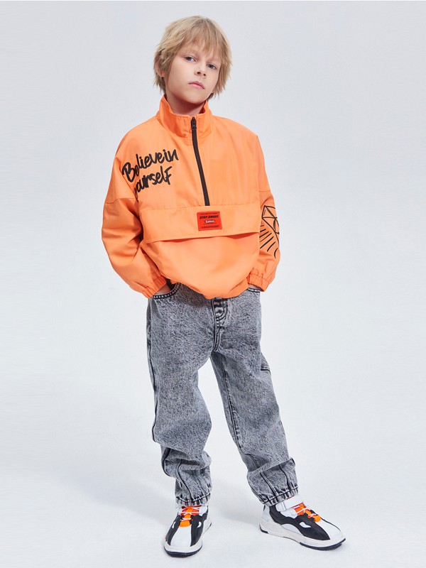 卡宾2020秋冬季橙色字母外套