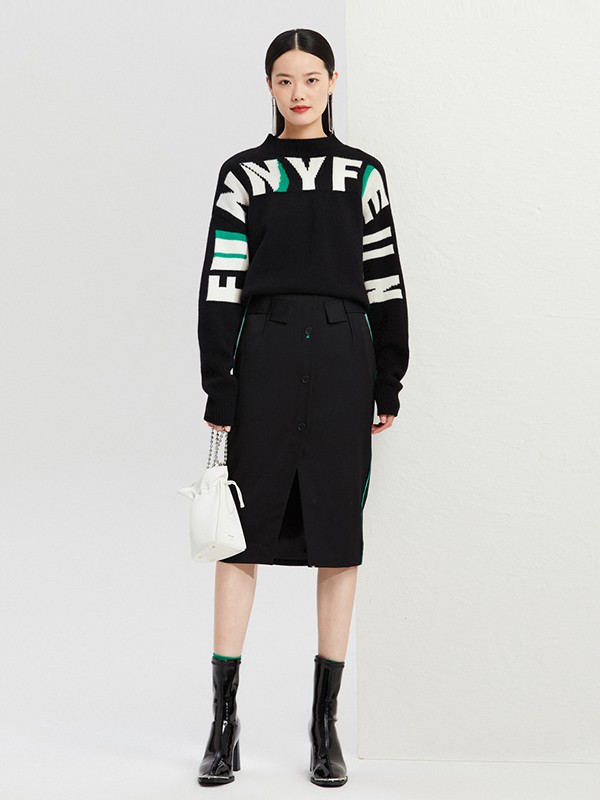 FUUNNYFEELLN女装2020秋冬季黑色字母毛衣