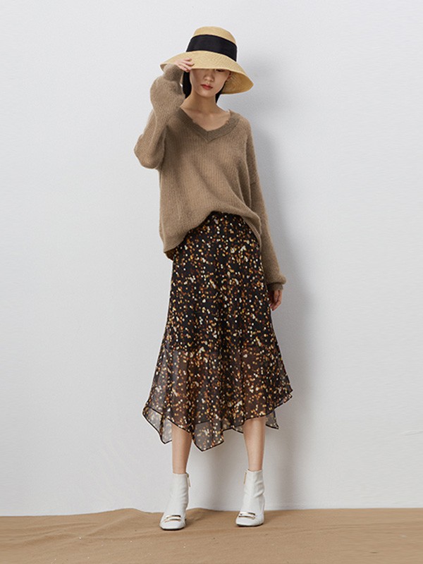 乔娜安达2020秋冬季卡其色宽松毛衣