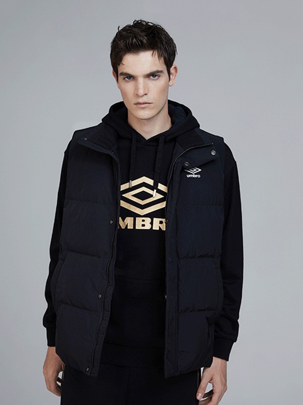 茵宝运动装2020秋冬季黑色宽松马夹