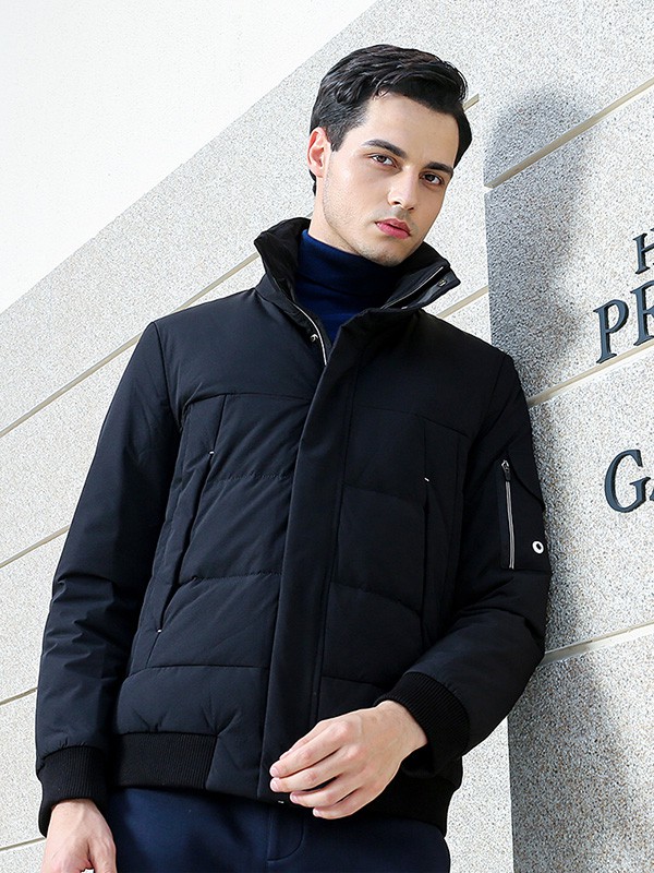 爱缪斯2020秋冬季黑色高领外套